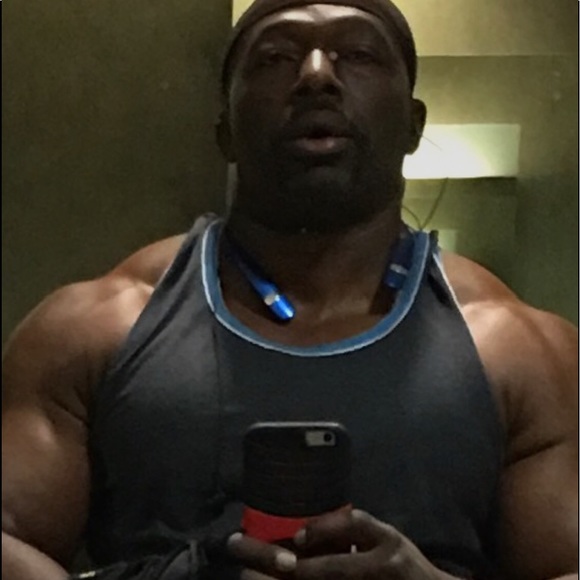 Meet your Posher, Ryan - Picture 2 of 2